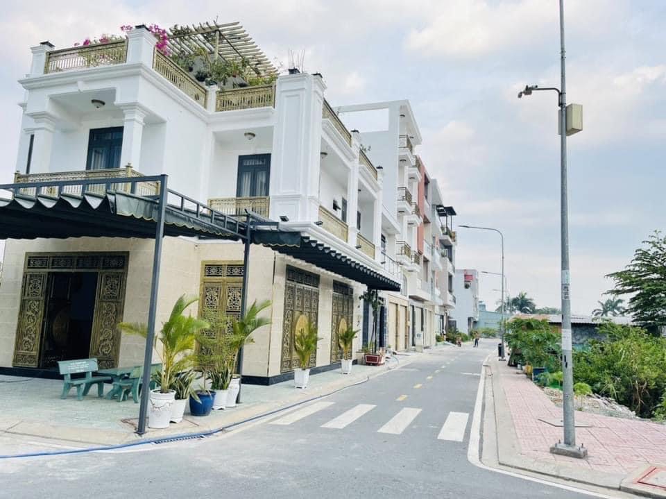 Chính chủ cần bán đất mặt tiền Lê Thước, Thảo Điền, Quận 2, có sổ, xây tự do, 78m2