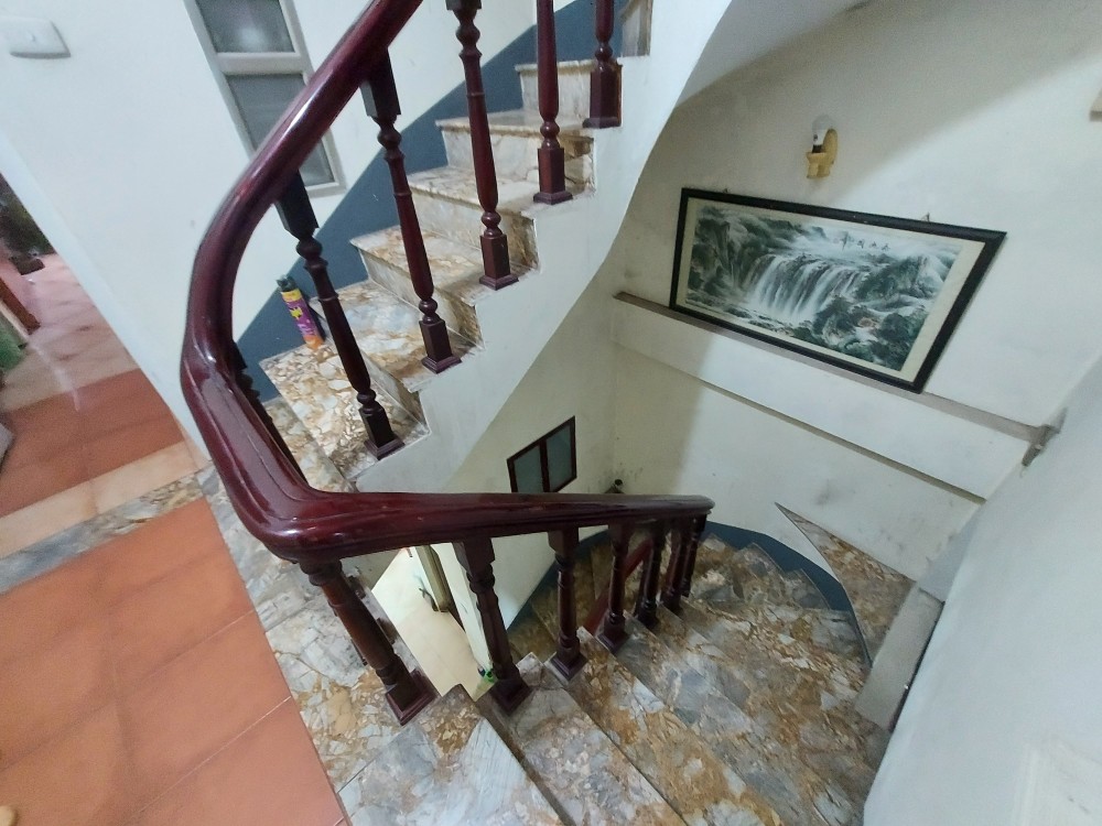 BÁN NHÀ NGÕ 156 NGUYỄN VAN CÙ LONG BIÊN 72m 4 3.8 GIÁ 62 TỶ CẦN BÁN GẤP