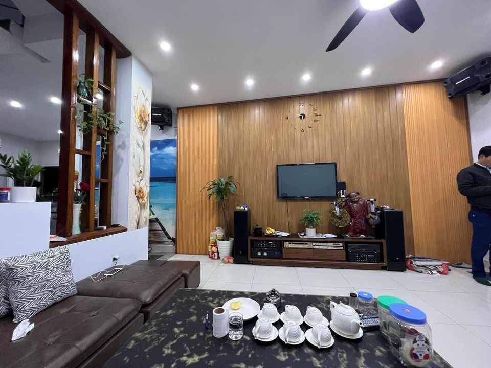 SIÊU PHẨM NHÀ MỚI NGÕ 89 LẠC LONG QUÂN - TÂY HỒ 46M2 X 4 TẦNG CHỈ 5 TỶ