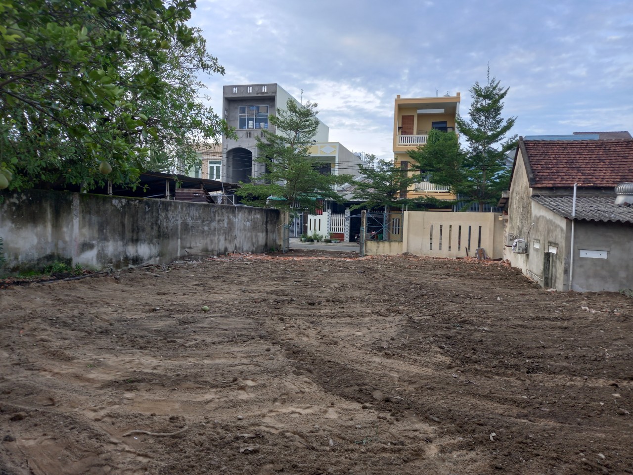 BÁN ĐẤT MẶT TIỀN QUỐC LỘ 1A, SỐ 39 NGUYỄN HUỆ, THỊ TRẤN LA HÀ, HUYỆN TƯ NGHĨA, TỈNH QUẢNG NGÃI