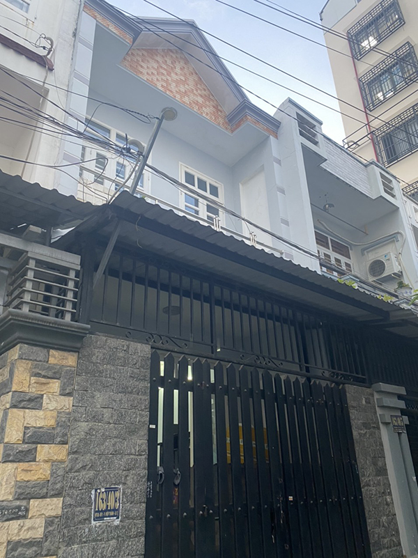 Cho Thuê Nhà Nguyên Căn Nội Thất Cơ Bản Hẻm Xe Hơi Phường Hiệp Thành Quận 12