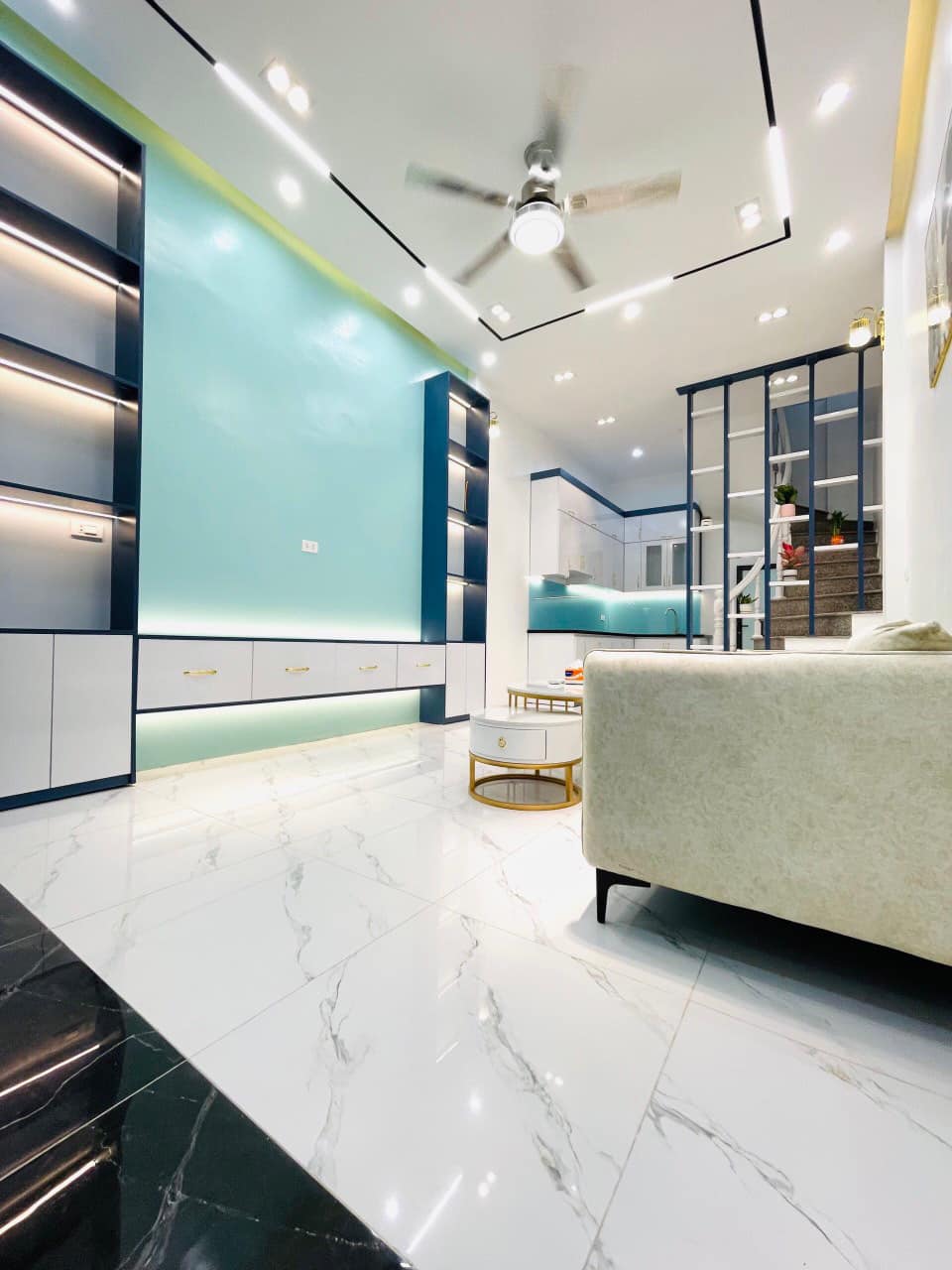 BÁN GẤP NHÀ PHỐ ĐỘI CẤN BA ĐÌNH, DT 30M, GIÁ 4,3 TỶ TRƯỚC NGÀY 1/12 DƯƠNG LỊCH