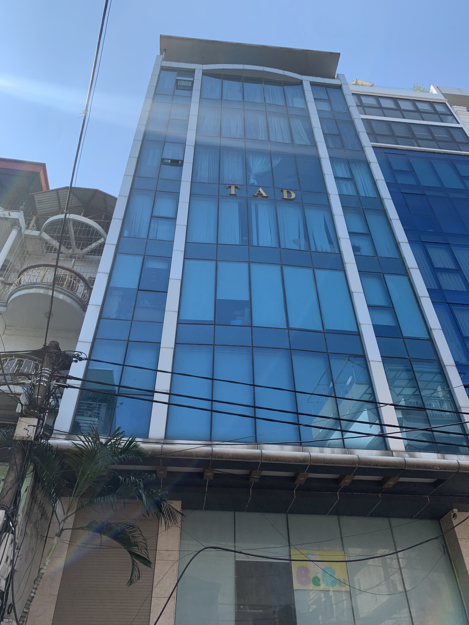 Bán đất LÔ GÓC Ô TÔ TRÁNH TÔ HIỆU 154m2 mặt tiền 11m giá rao bán 25 tỷ