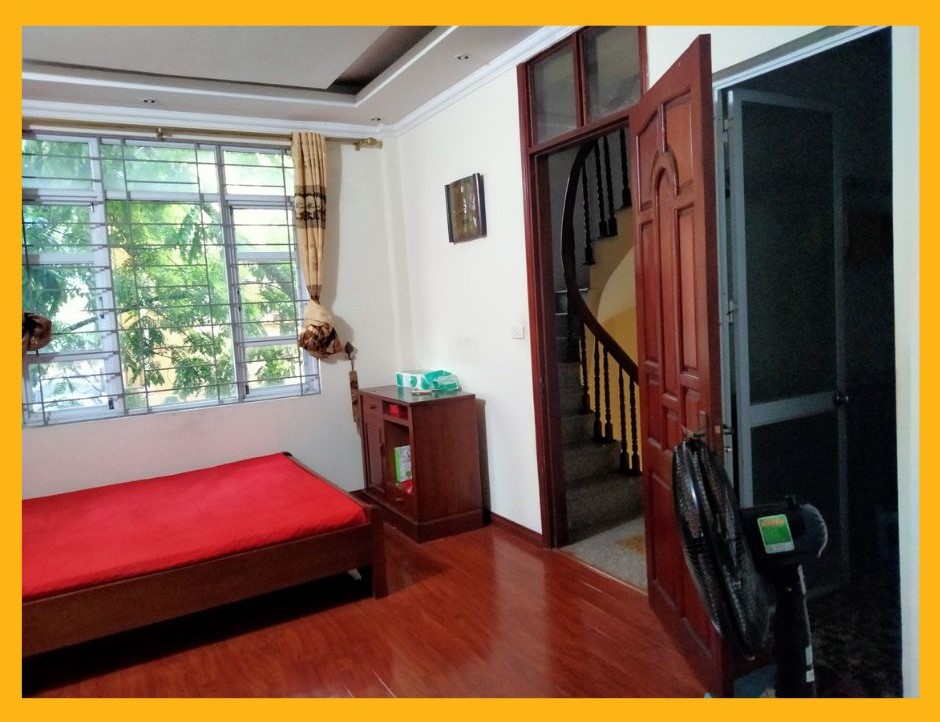 NGON, Tôn Đức Thắng 3 thoáng, ô tô ra vào, DT54m2 x 5t, MT5.5m, chỉ 3.9 tỉ.