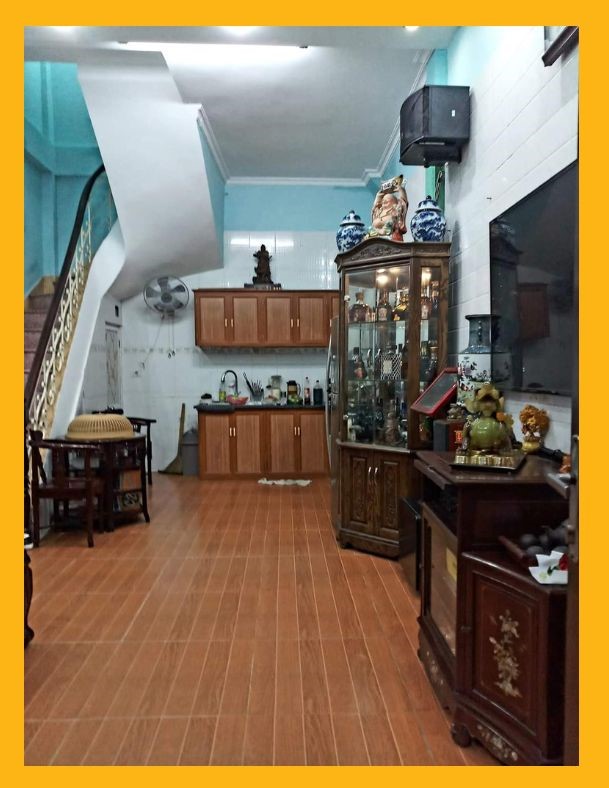 Trần Quý Cáp sát phố, ngõ thông rộng, DT 38m2 x 6t, MT4m, 4 tỷ.