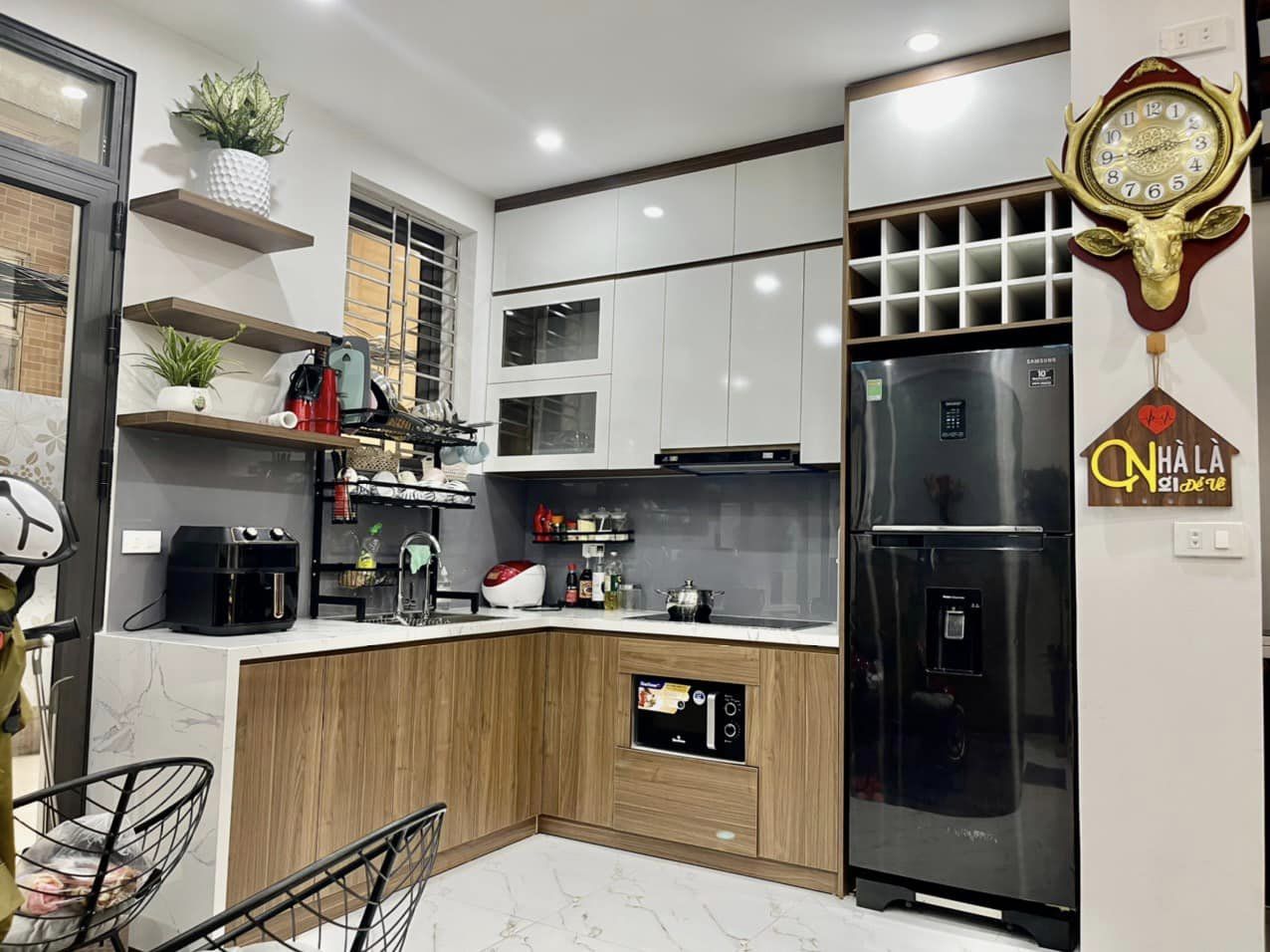 LẠC LONG QUÂN – TÂY HỒ DT 42/48M2, MT5.2, 4T, GIÁ 8.1 TỶ