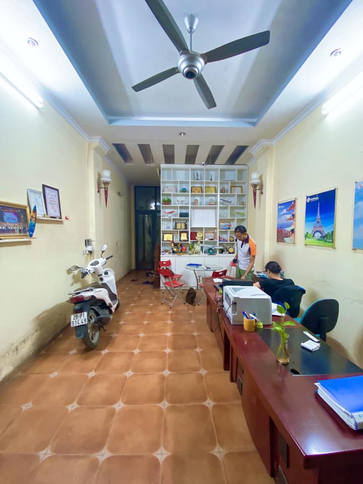 Bán nhà Trần Duy Hưng – Hà Nội,Diện tích 53m2x5tầng,mặt tiền 4m – Giá nhỉnh 13 tỷ