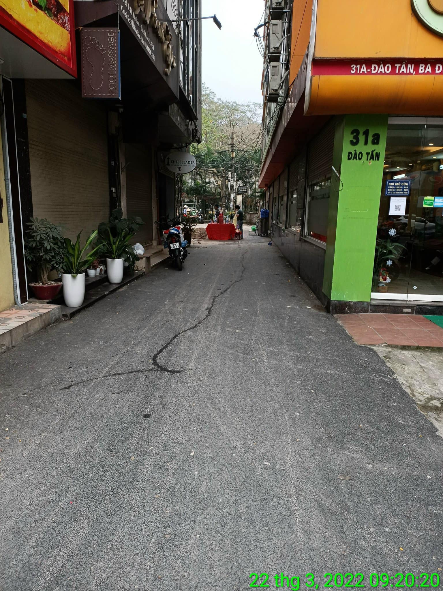 Bán nhà phố Đào Tấn DT 45m 6 tầng MT 4m giá 15,3 tỷ.