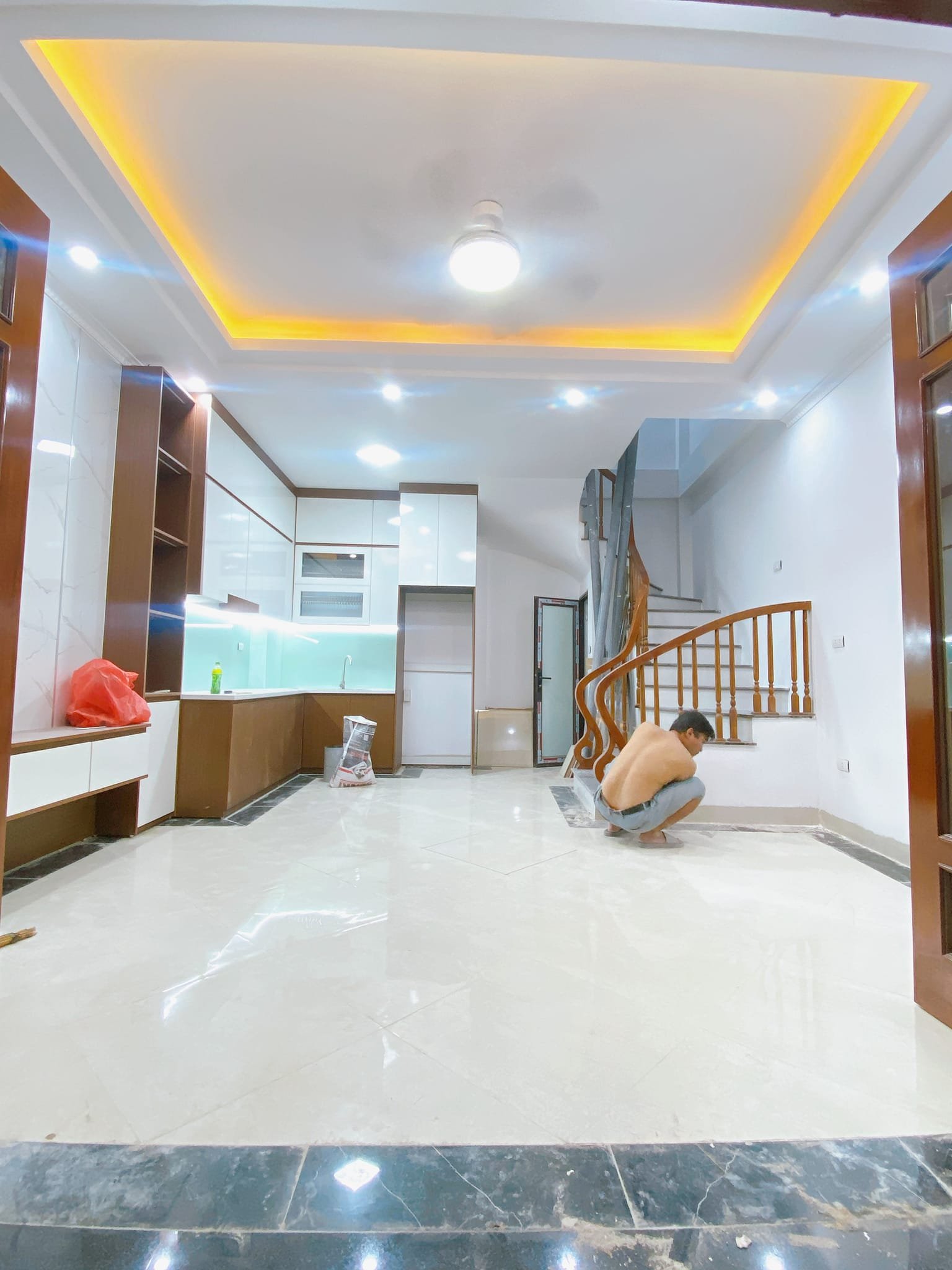 BÁN NHÀ PHỐ BẠCH MAI, 30M2, 5 TẦNG, MT 4,5 M, GIÁ 4,2 TỶ.