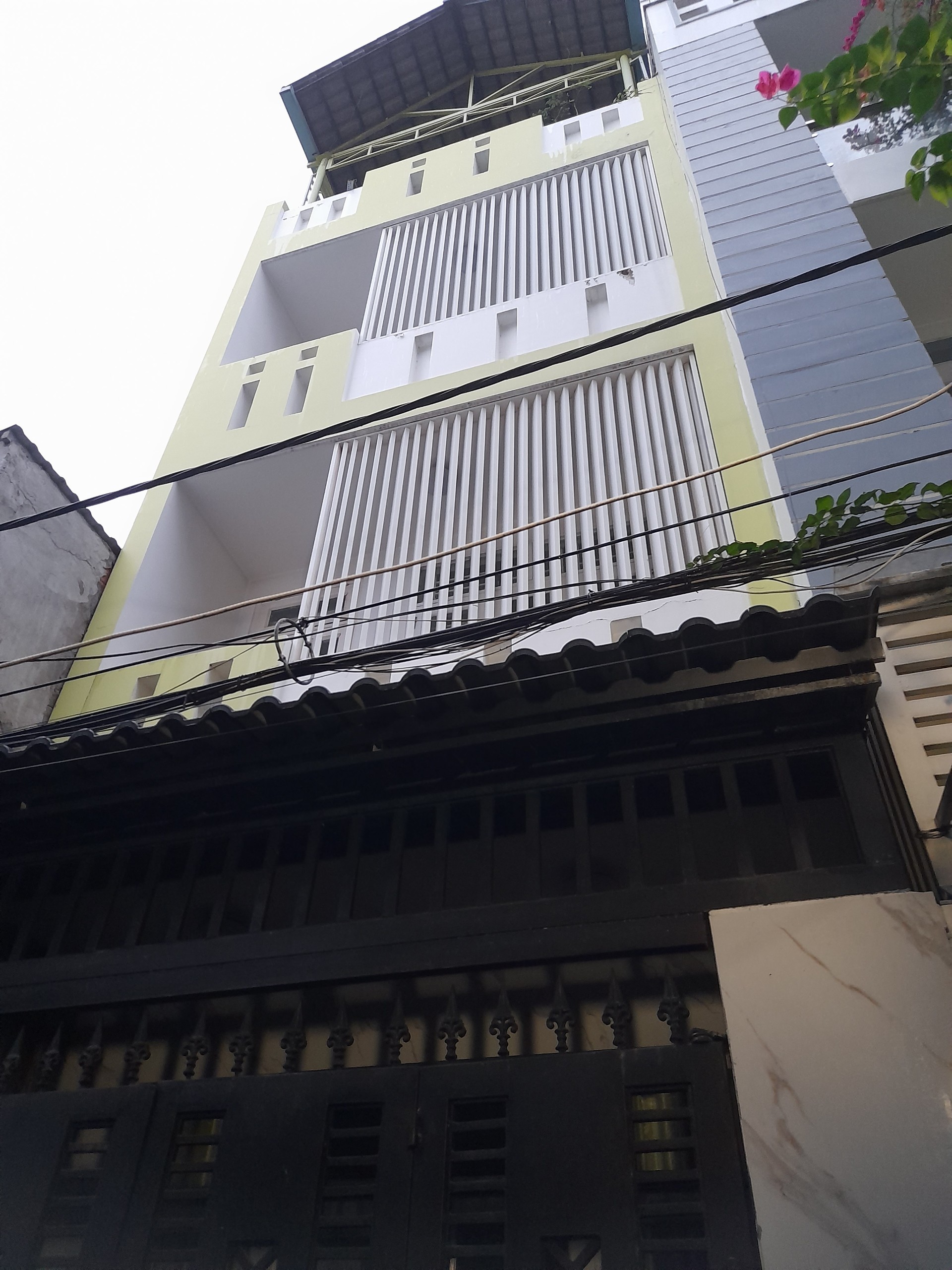 NHÀ NGON NGỘP TÂN BÌNH-64m2- NGANG 4M -3 Tầng BTCT-BAO ĐẦU TƯ.