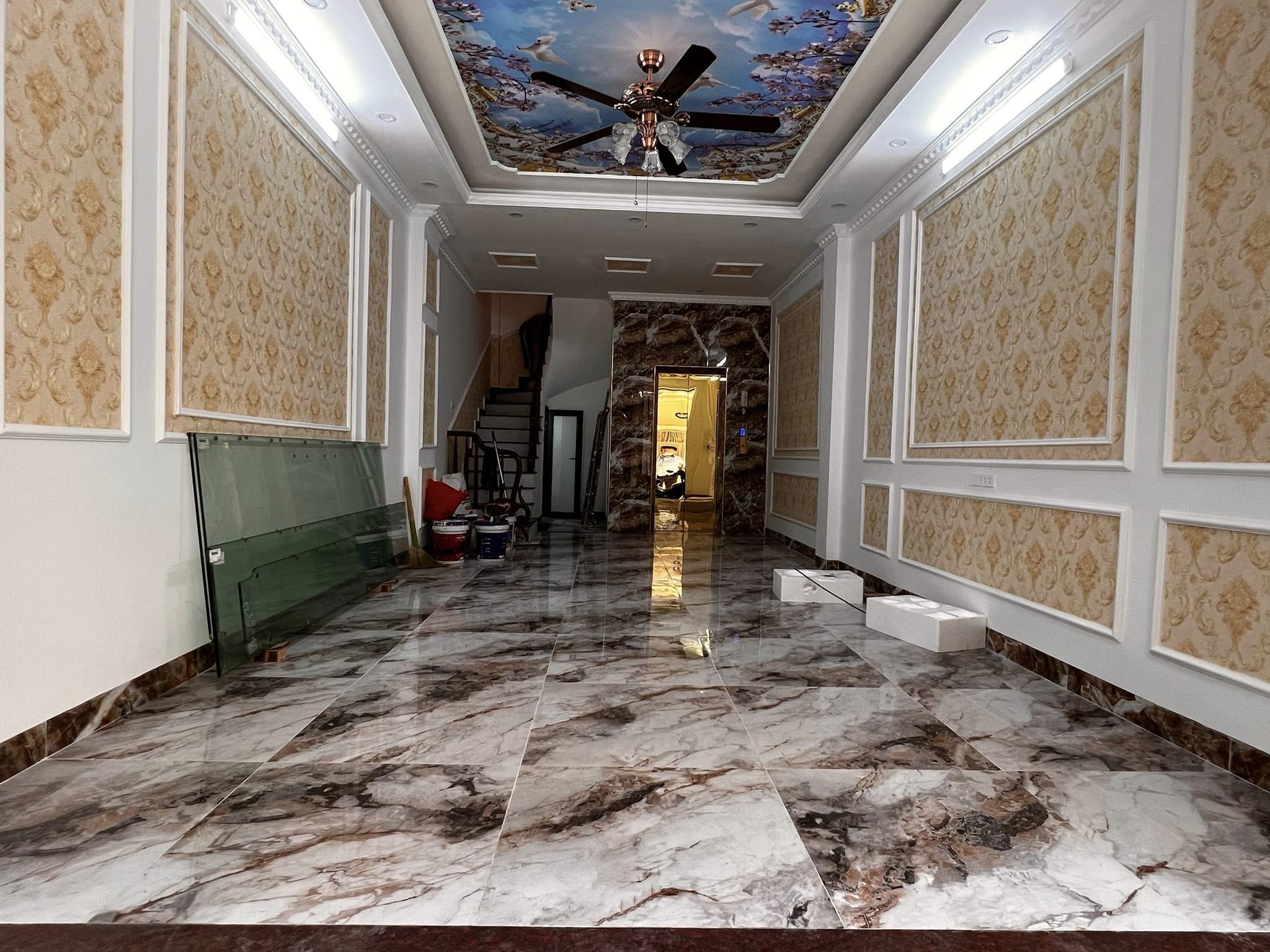 Gara Kinh doanh 6 tầng Thang máy 46m Nguyễn Sơn 8 tỷ