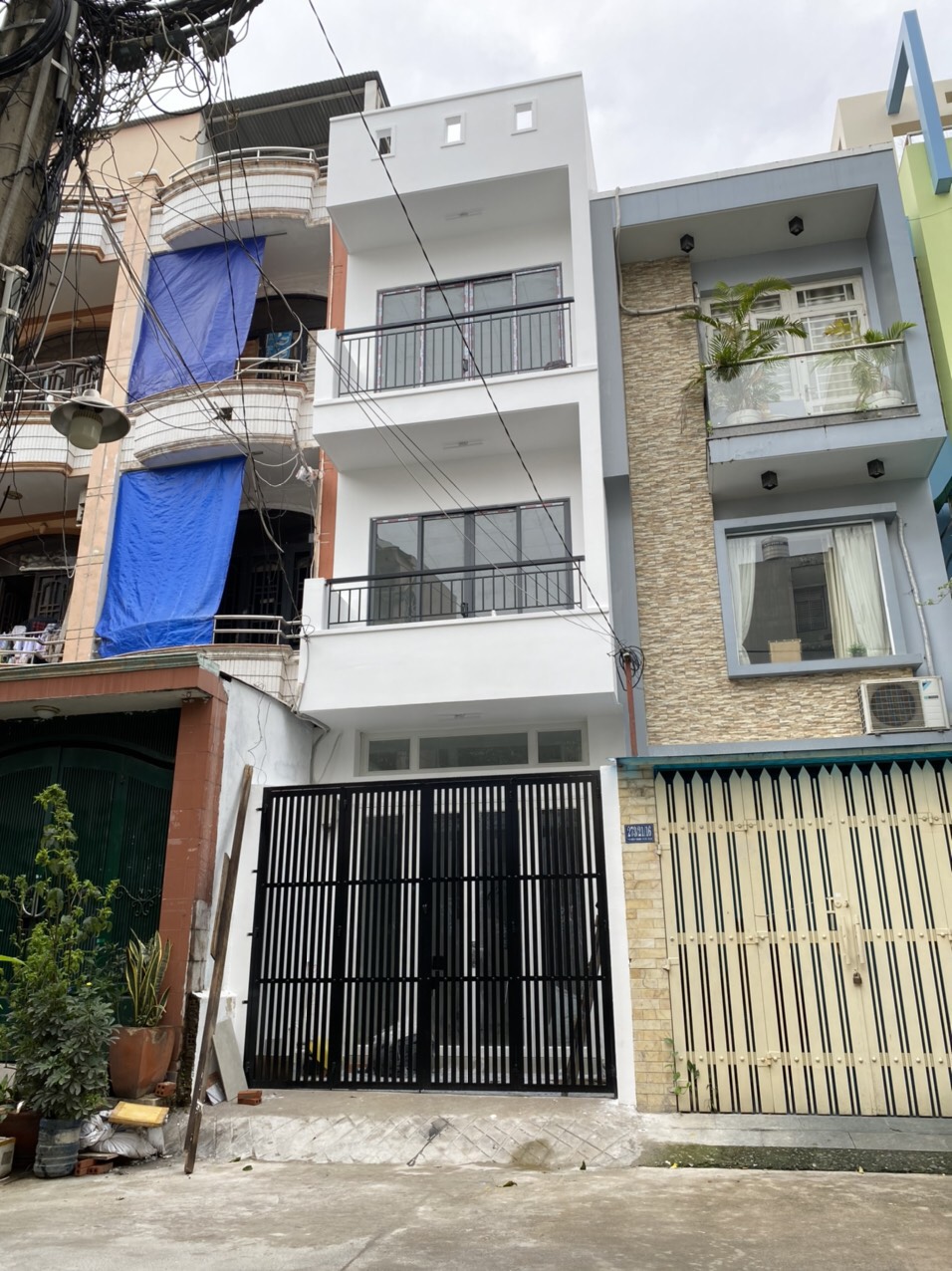 Cho Thuê Phòng Trọ Khép Kín Có Máy Lạnh Mới 100% Hẻm Xe Tải Đường Tô Hiến Thành, Phường 13, Q.10