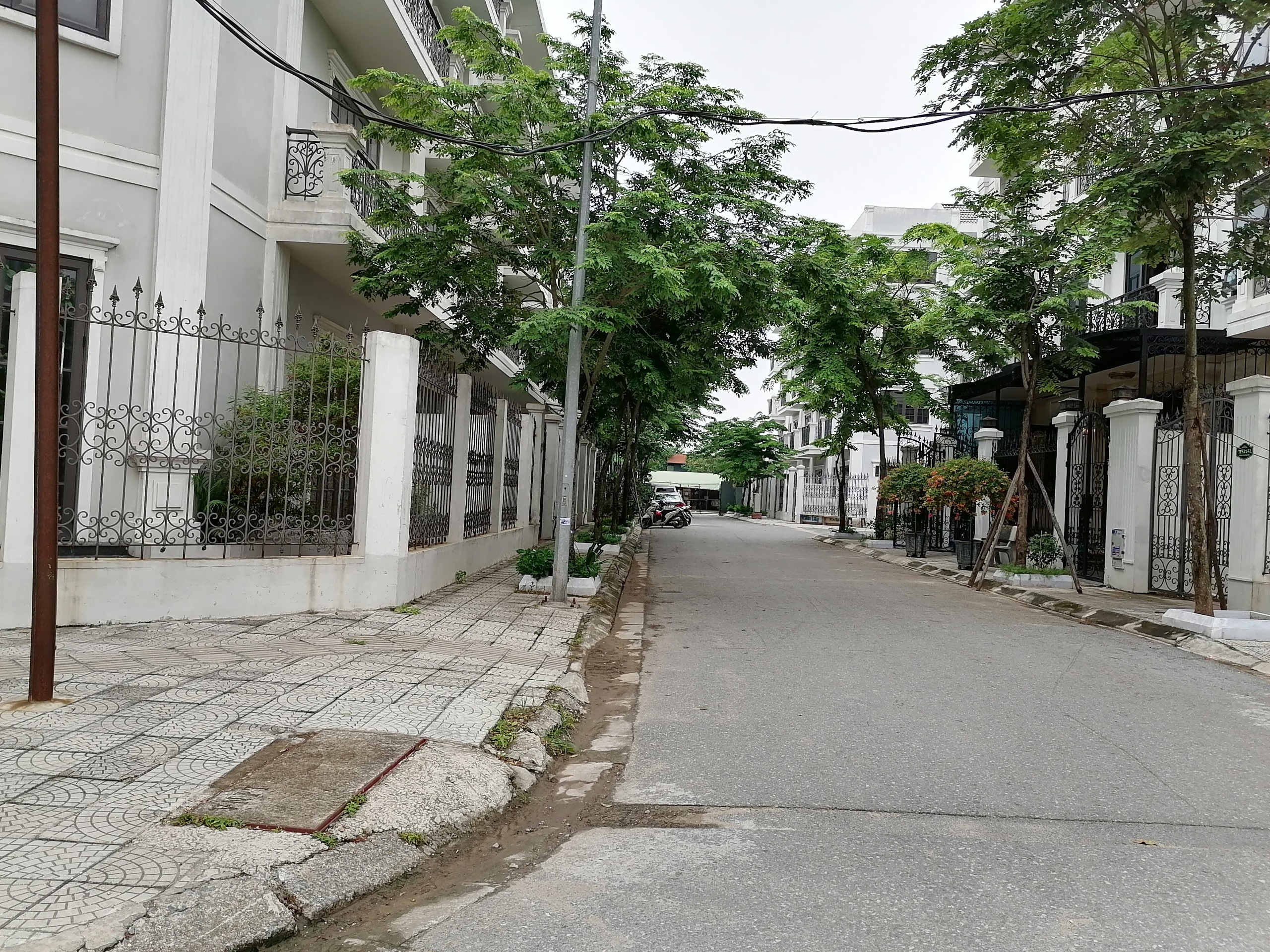 Bán Liền Kề KĐT mới Đại Kim - Nguyễn Xiển 75m2 x 5 tầng giá nhỉnh 15 tỷ