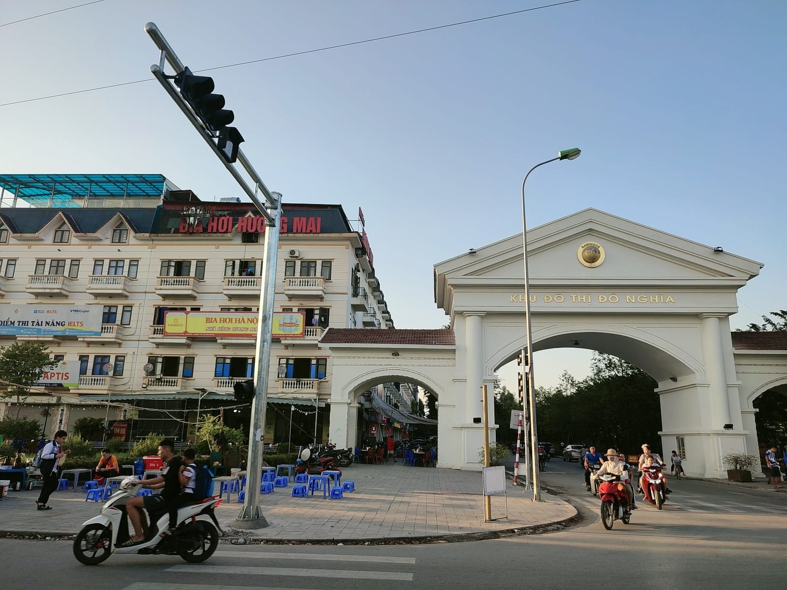 LÔ GÓC LIỀN KỀ KĐT ĐÔ NGHĨA - THUẬN TIỆN Ở VÀ KINH DOANH - CHO THUÊ DÒNG TIỀN