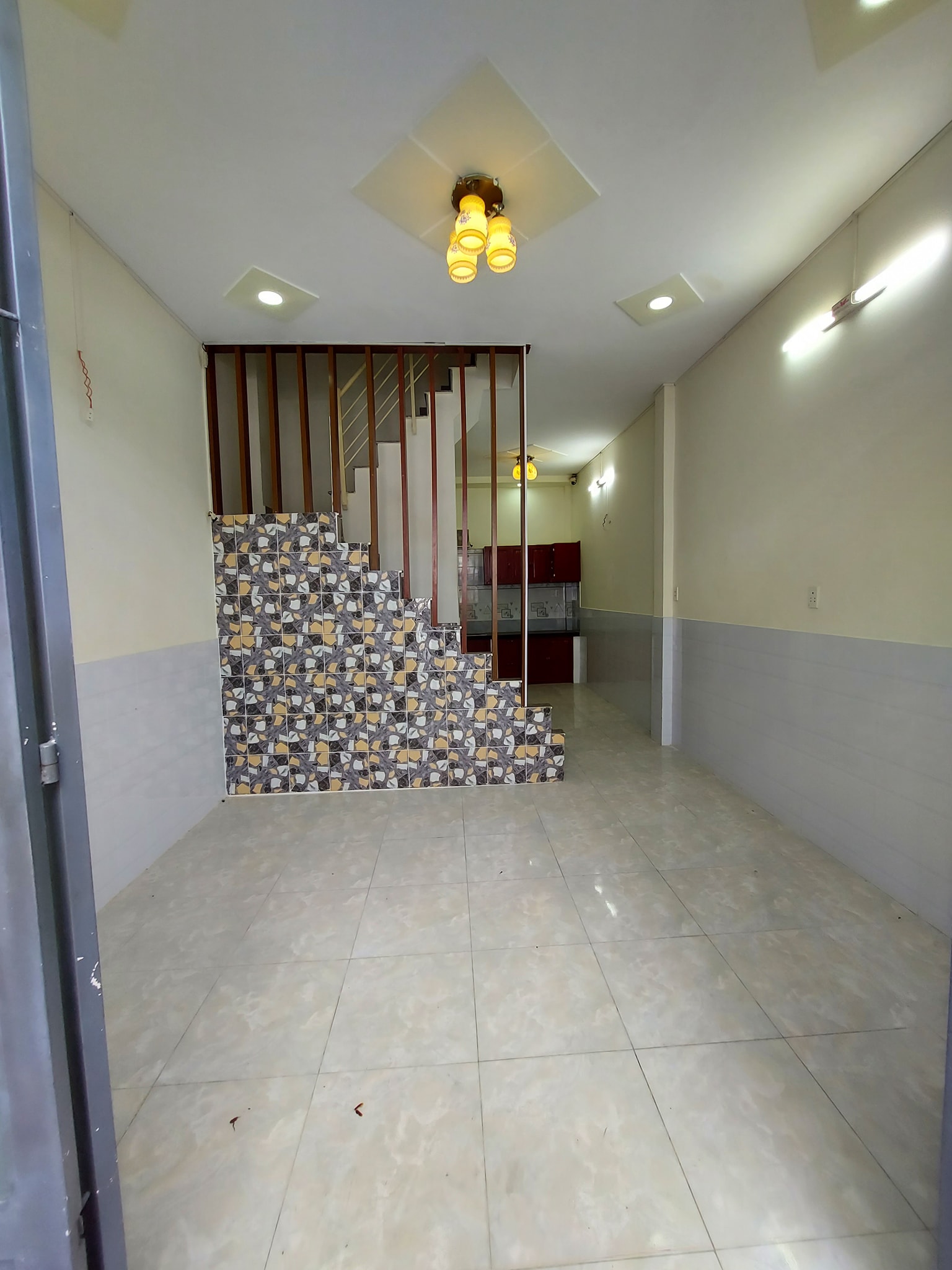 Cần bán nhà phường Tân Hưng,Quận 7,2 tầng, hẻm XH, giá chỉ 4.*** tỷ