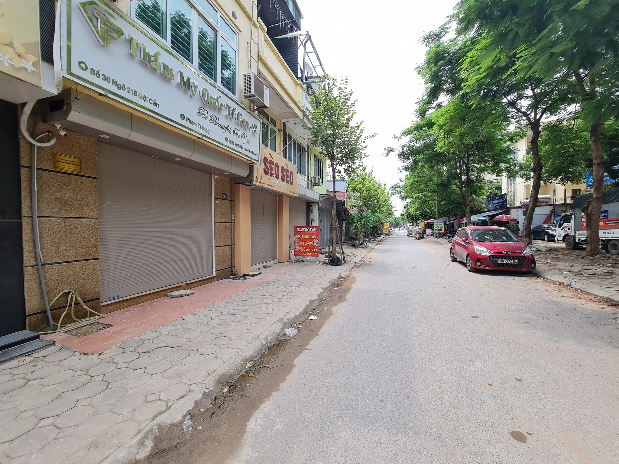 Bán nhà phố Đội Cấn DT 41m 5 tầng mặt tiền 4,2m giá 11.4 tỷ