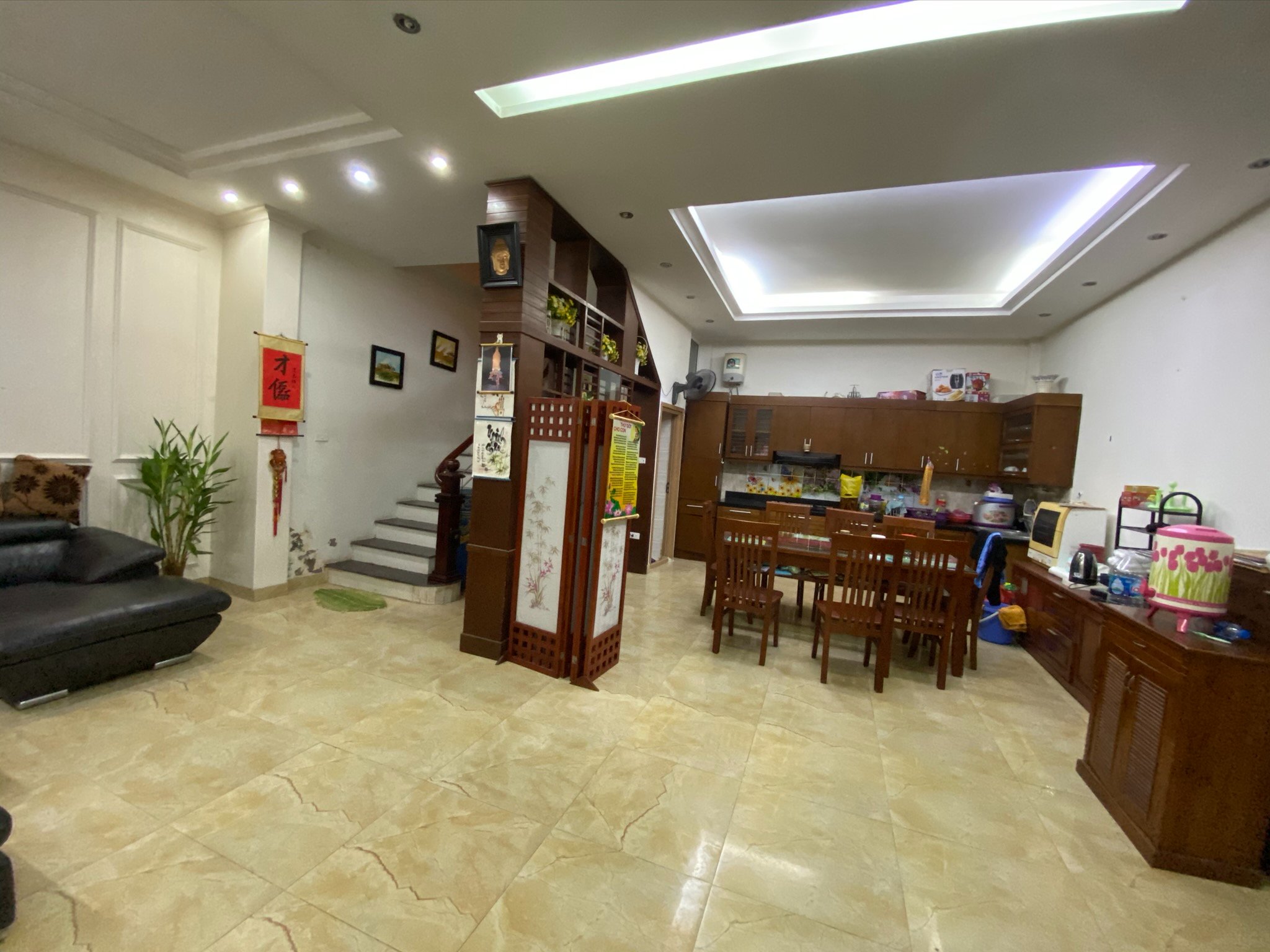 Bán rất gấp nhà số 16 ngõ 58 Đào Tấn, 45m2x5 tầng, MT 4.5m, full nội thất ở ngay chỉ 5.7 tỷ