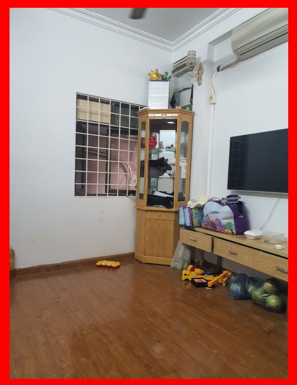 Hiếm nhà ngõ Văn Chương, DT13m2 x 4t, MT3m, chỉ 1.3 tỷ.