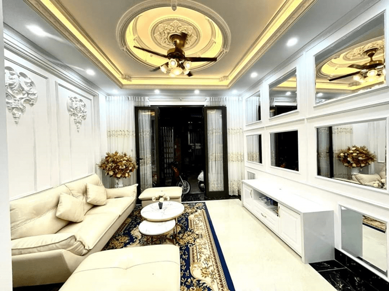 Bán nhà mặt ngõ kinh doanh Pháo Đài Láng, Quận Đống Đa, 32m2 giá 5,2 tỷ