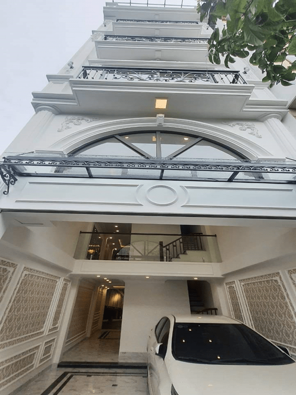 Chính chủ bán nhà thang máy, ô tô vào nhà ngõ phố Thạch Bàn, Long Biên, 59m2 giá 9 tỷ