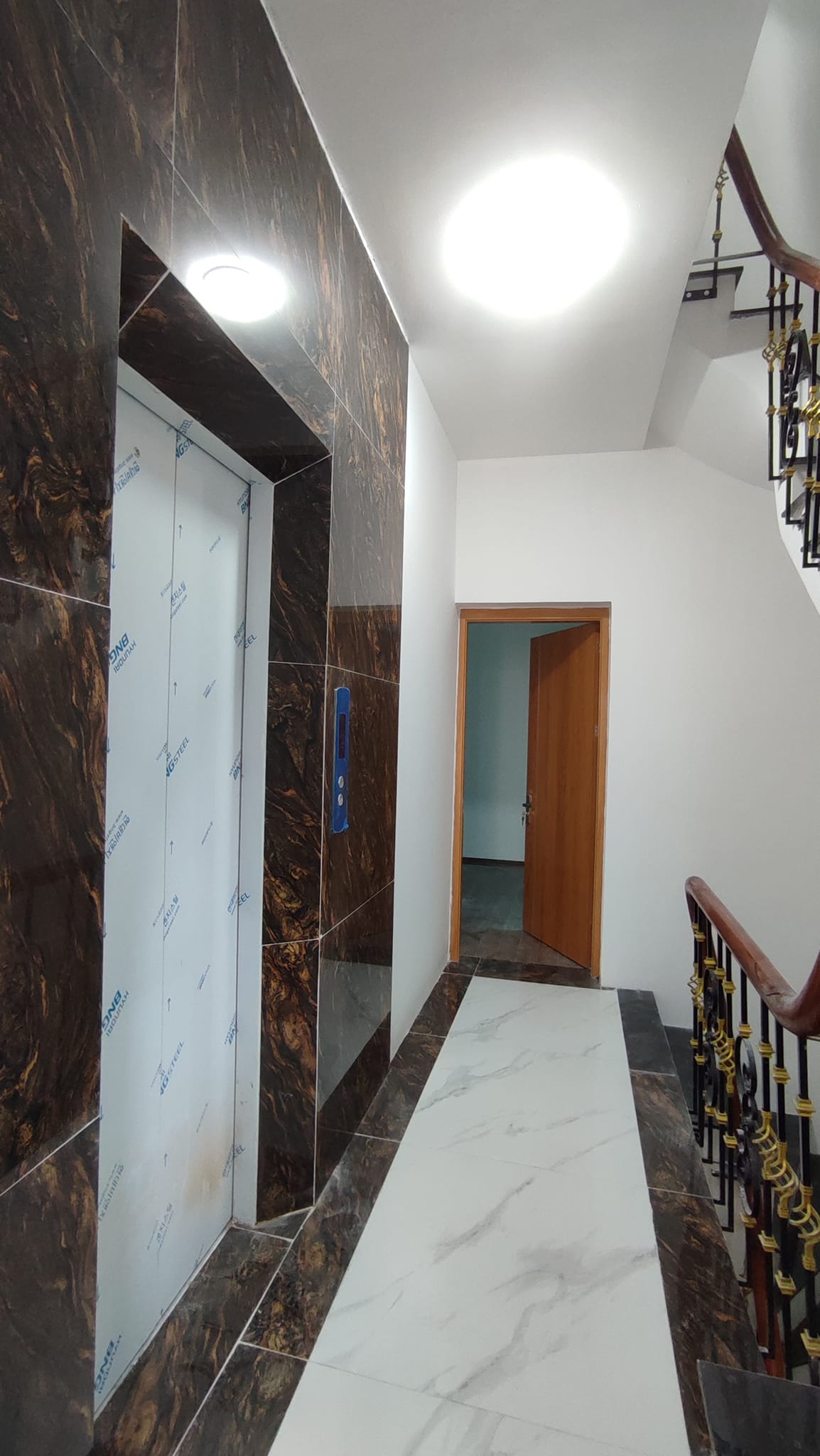 Bán nhà Vạn Phúc, Hà Đông, Kinh Doanh, Thang Máy 60m2x5T, 4.5MT, Giá hơn 10 tỷ