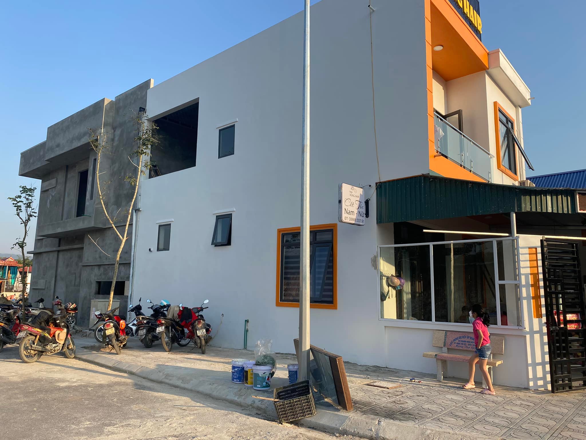 Mình cần bán gấp nhà 2 tầng ở điểm tái định cư số 1.