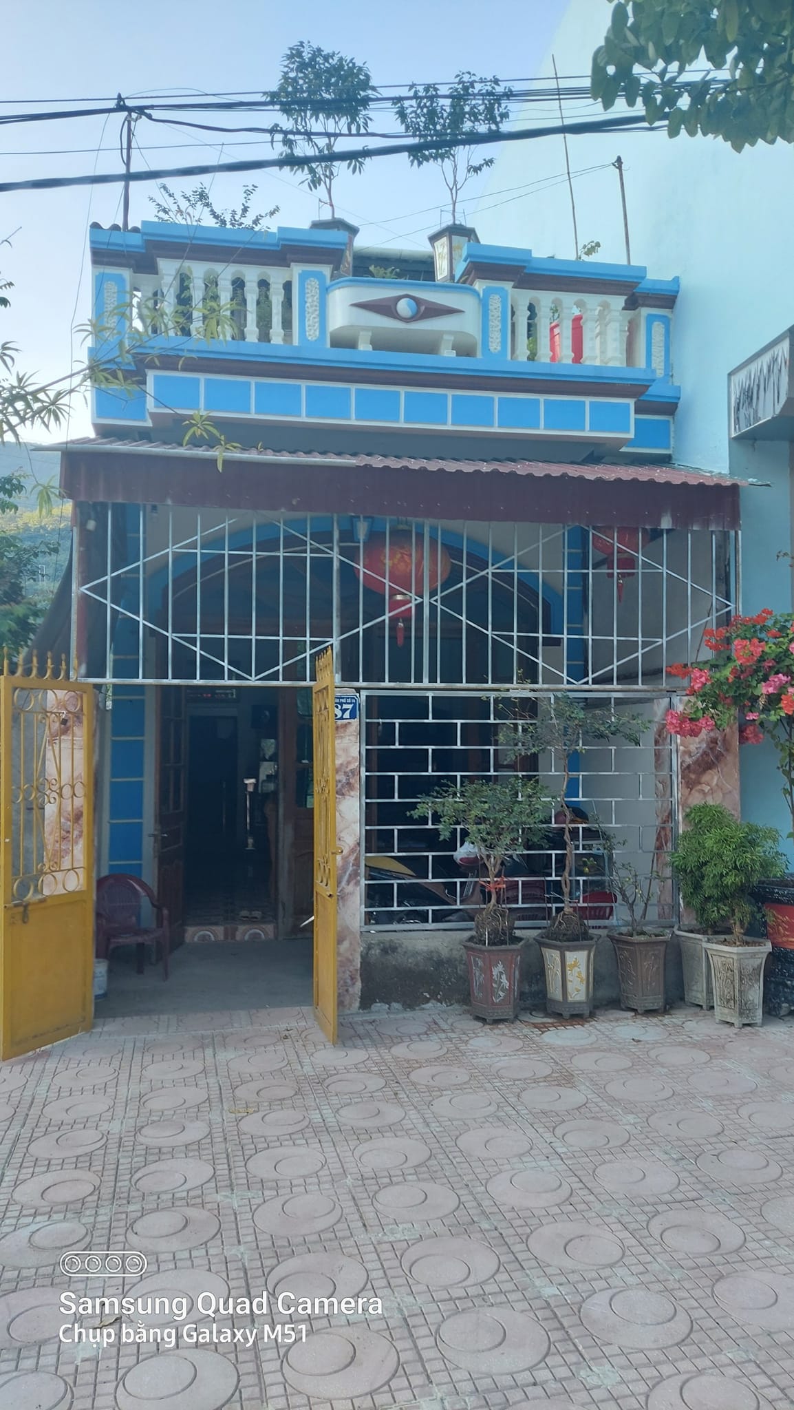 Gia đình về quê nên chuyển nhượng lại nhà 2 tầng tại thị trấn Mường Chà