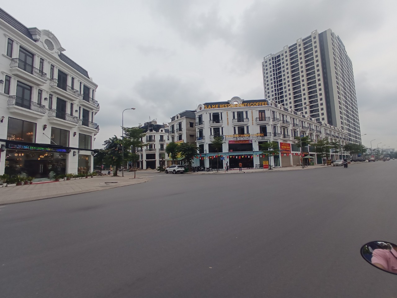 Siêu Phẩm 70m Kinh Doanh Trục đường 22m Trâu Quỳ, Gia Lâm