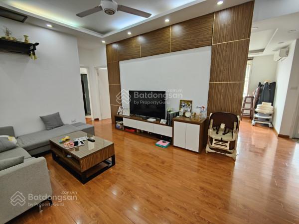 Cần bán CHCC 137 Nguyễn Ngọc Vũ, Trung Hòa, Cầu Giấy, Hà Nội