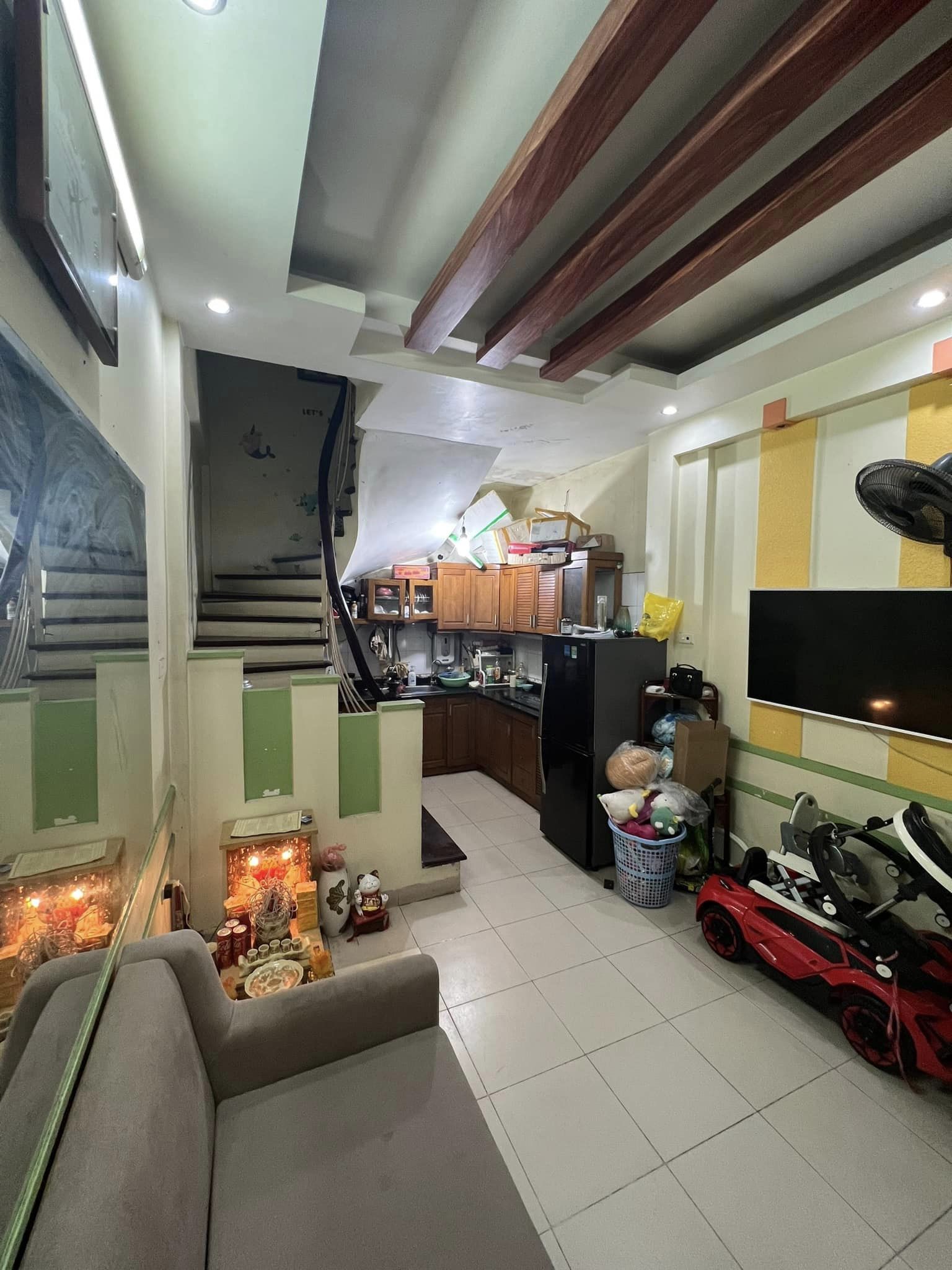 BÁN GẤP NHÀ ĐẸP PHÁO ĐÀI LÁNG – ĐỐNG ĐA – 15M Ô TÔ TRÁNH – NGÕ THẲNG TẮP – GIÁ 3.1 TỶ