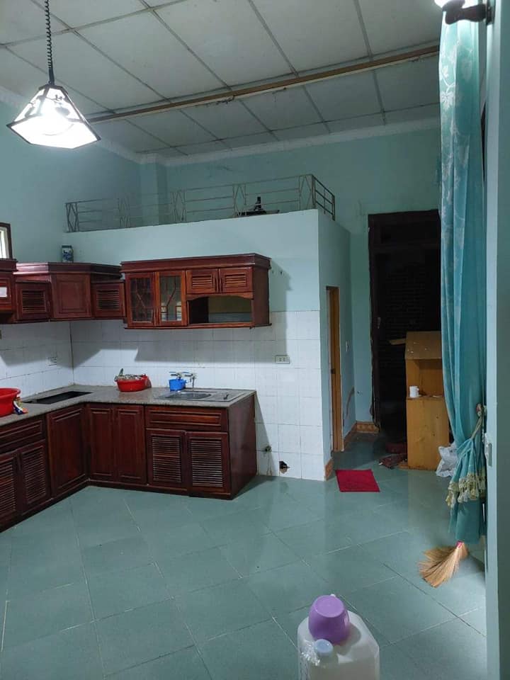 440m2
