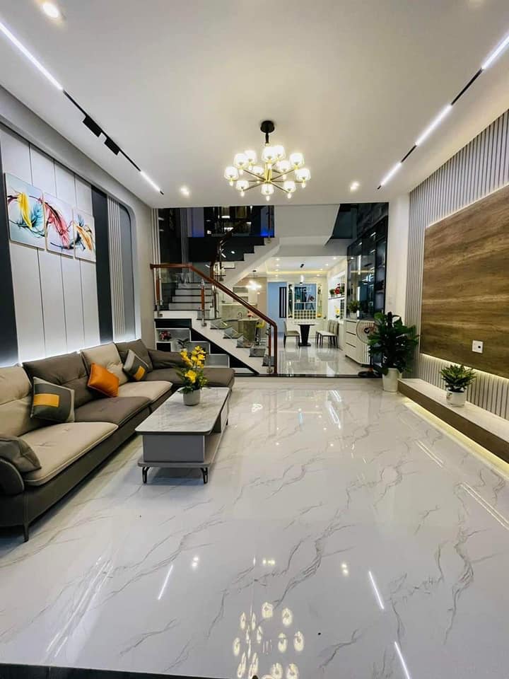 Bán nhà siêu đẹp Xuân La, Tây Hồ, DT 35m2 x 5T, nhỉnh 4 tỷ .