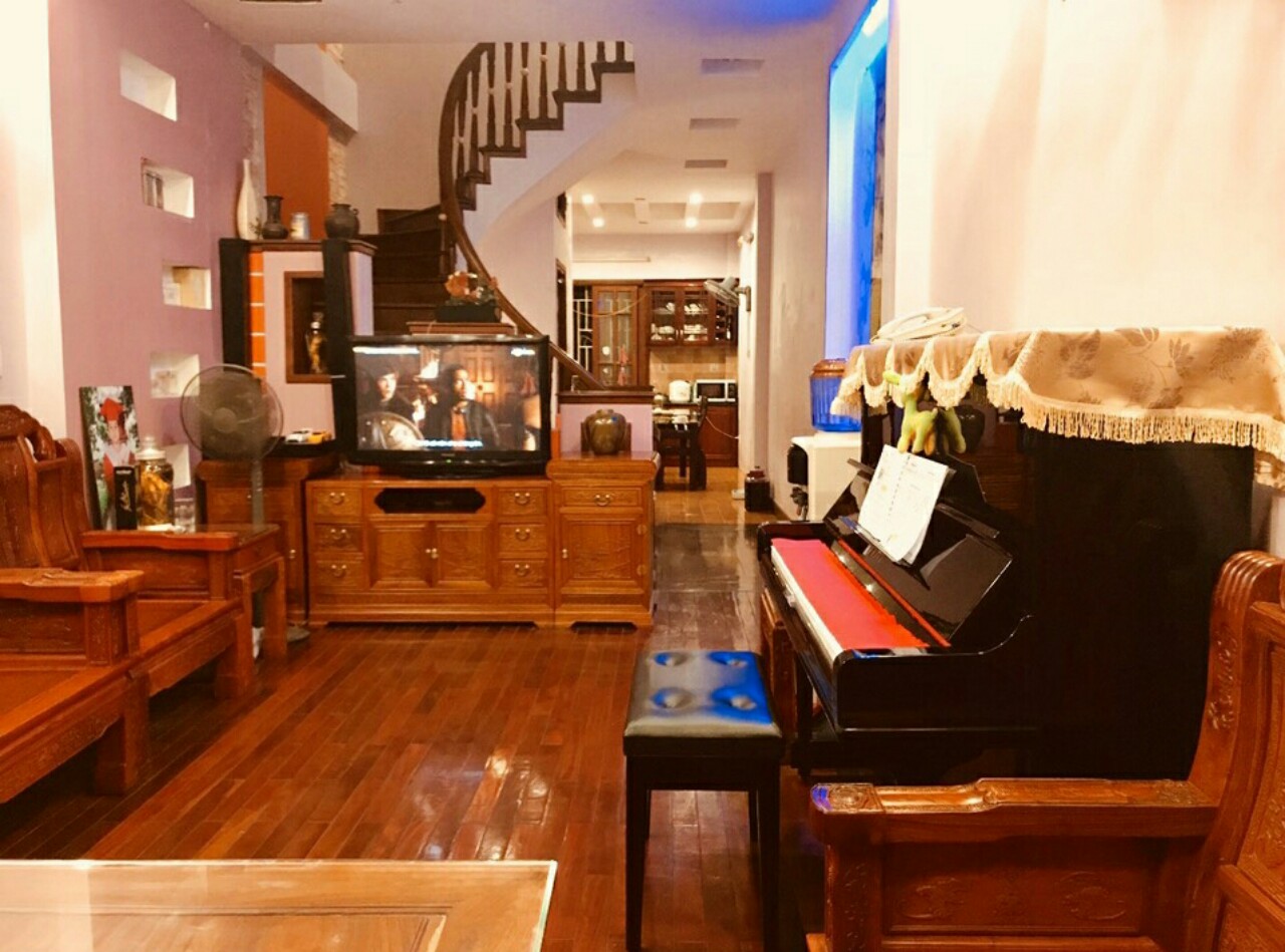 Cần Bán DV LK KĐT Xa La, kinh doanh sầm uất, dân trí cao 50m2, 7,6 tỷ