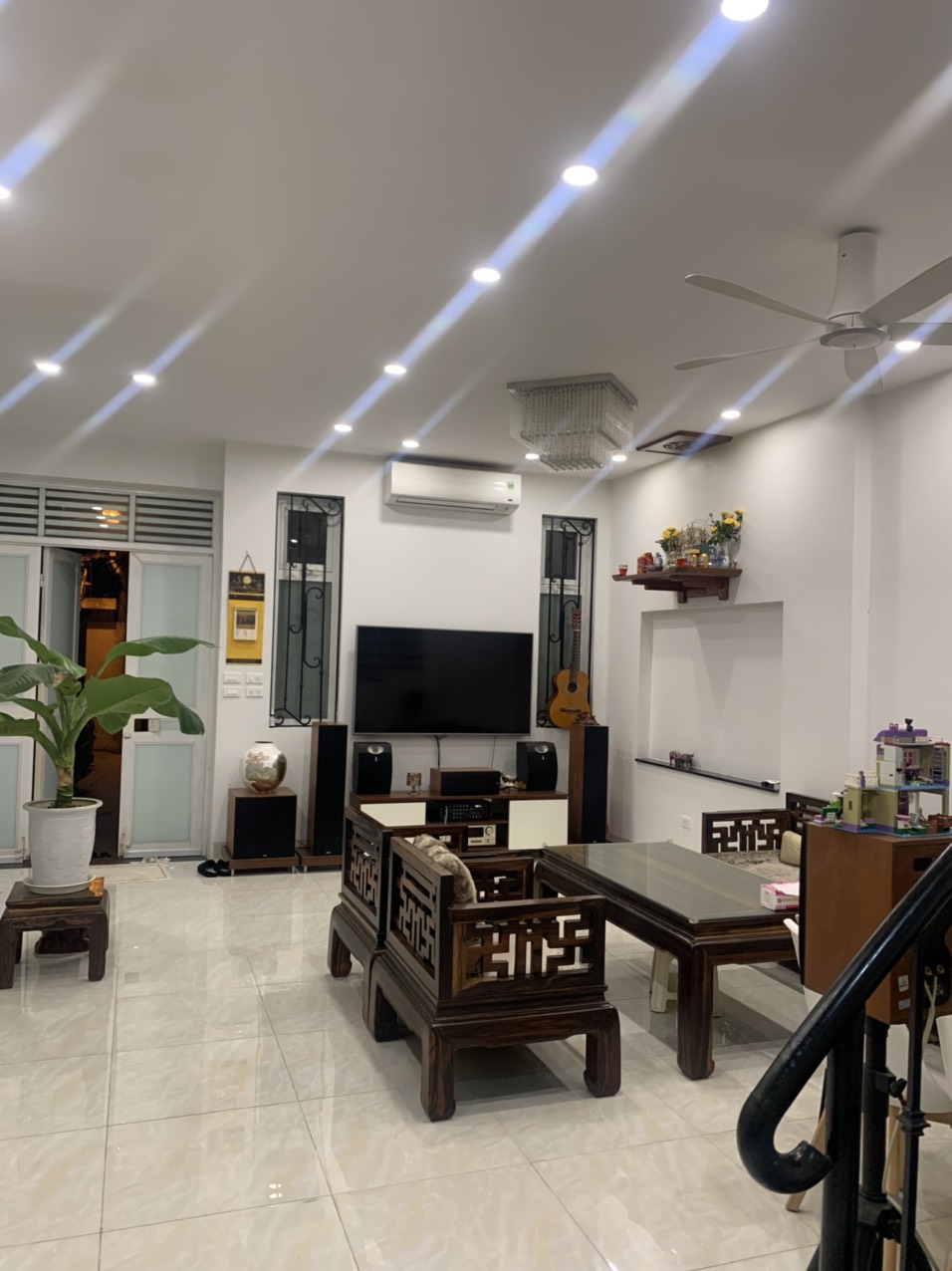 CHO THUÊ NHÀ NGUYÊN CĂN PHỐ NGỌC HÀ