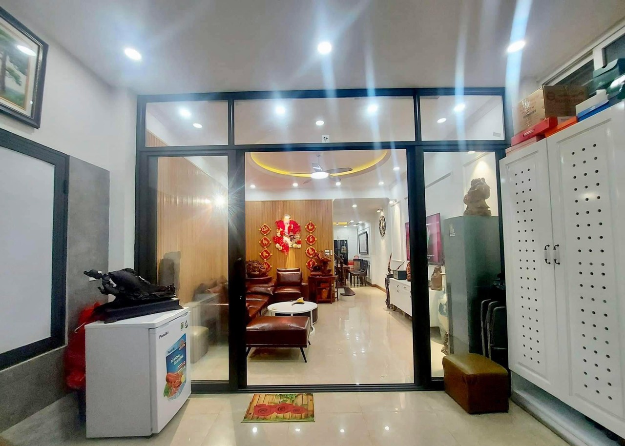 💥💥💥 NHÀ ĐẸP - LÔ GÓC - 3 THOÁNG - CHỦ TỰ XÂY - TẶNG NỘI THẤT - SỔ NỞ HẬU 💥💥💥