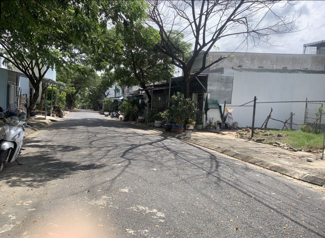 BÁN LÔ TÁI ĐỊNH CƯ ĐẤT LÀNH - VĨNH THÁI- NHA TRANG - KHÁNH HOÀ ĐƯỜNG 13 M CHỈ 2 TỶ