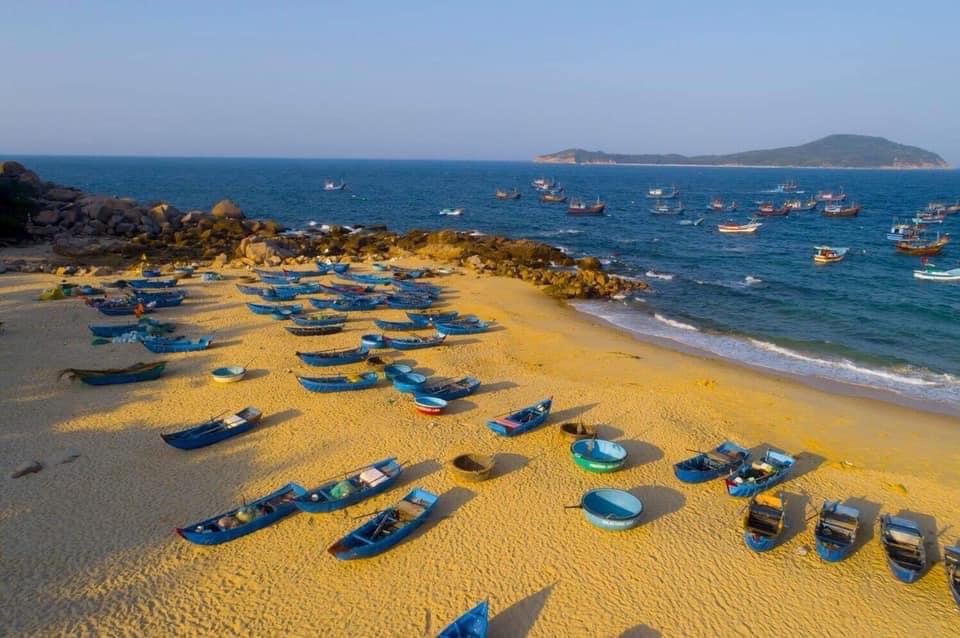 BÁN GẤP NHỮNG LÔ ĐẤT GẦN MẶT BIỂN PHÚ YÊN