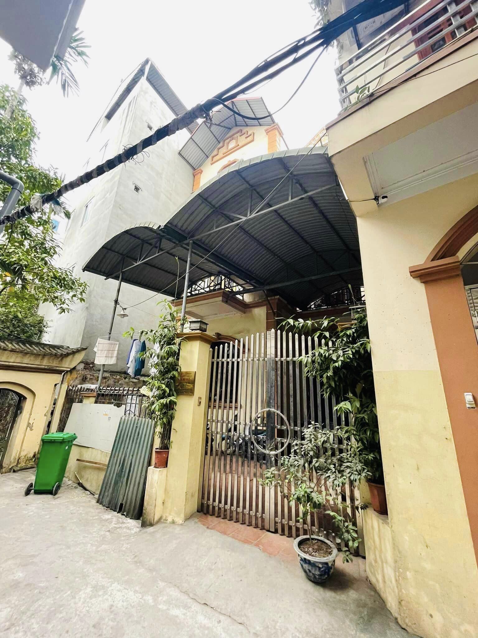 TRUNG TÂM TỪ LIÊM Ô TÔ ĐỖ CỬA - NỞ HẬU 80M2 - 5,6 TỶ GIÁ HỢP LÝ - PHÙ HỢP XÂY CCMN