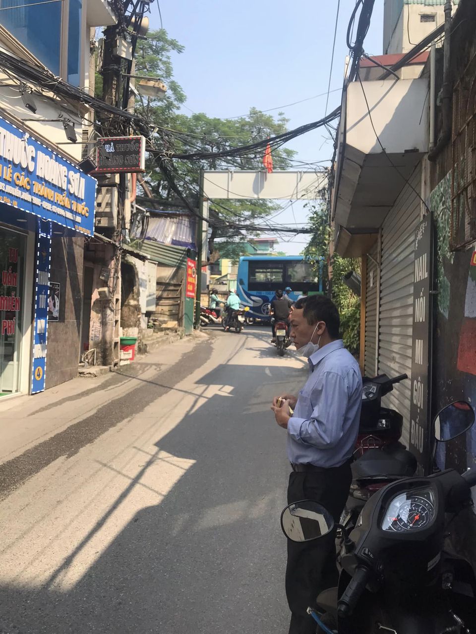 Bán nhà 5 tầng phố Hoàng Hoa Thám, Ba Đình, ô tô tránh, kinh doanh đỉnh giá 9.5 tỷ