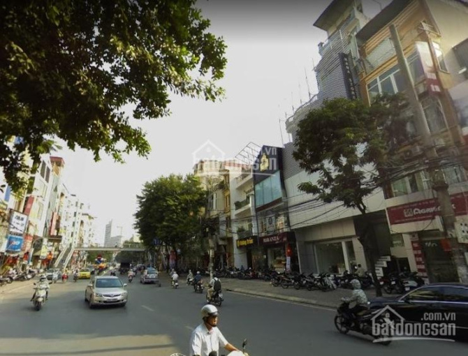 Bán nhà Yên Lãng - 70m2 - gara ô tô - thang máy - 2 mặt thoáng - ô tô tránh - 13 tỷ