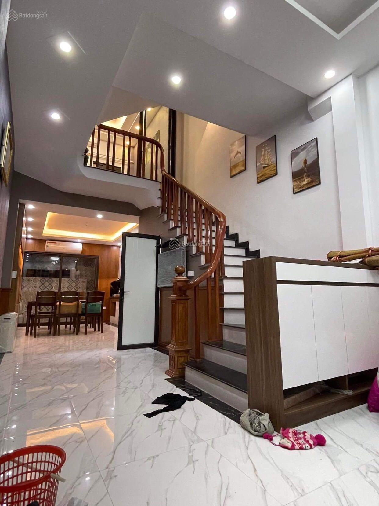 Bán nhà Tô Hiến Thành Văn Quán Hà Đông - 3 thoáng ô tô