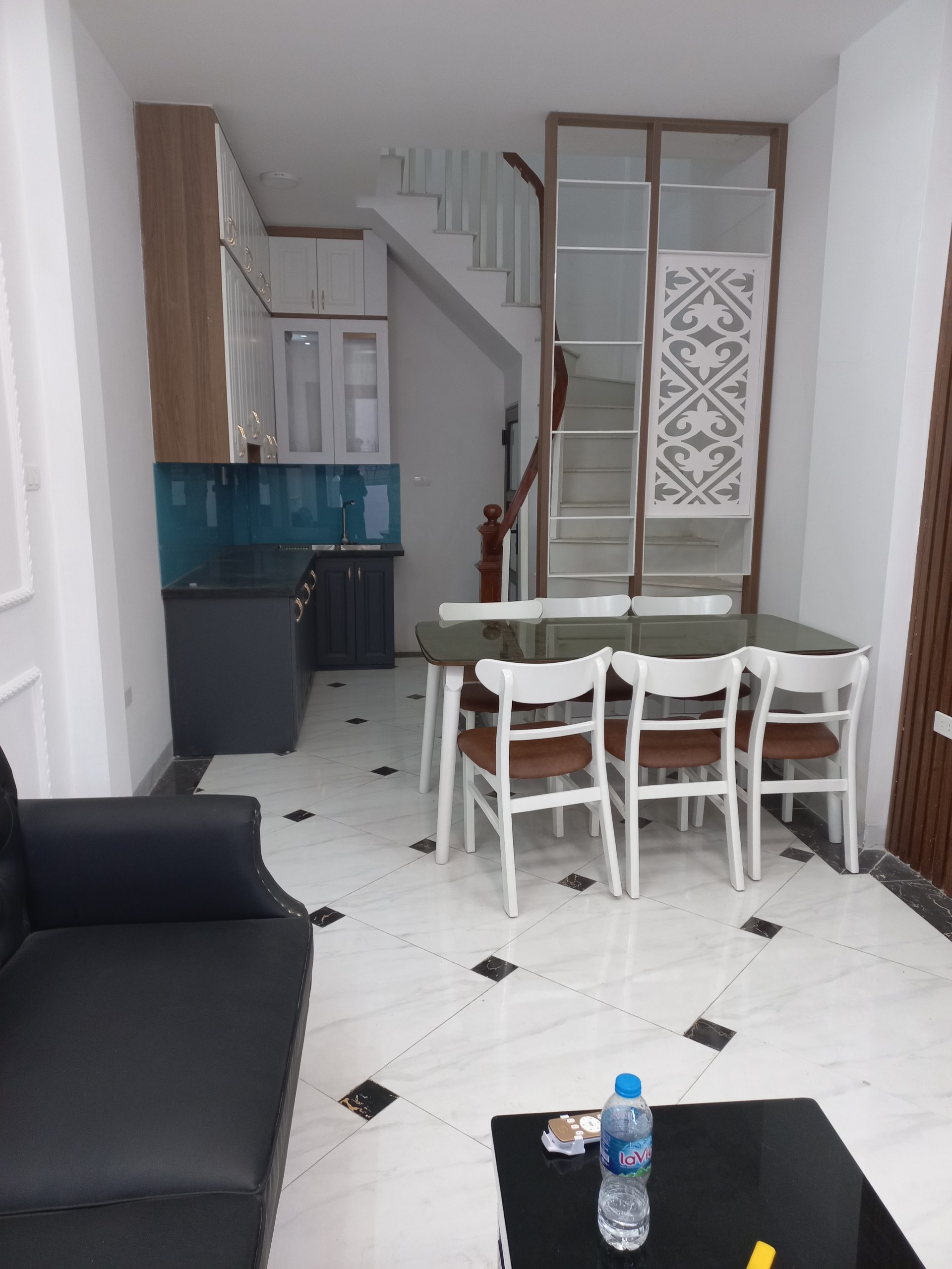 🙏 NHỈNH 3 TỶ XÍU, NGUYỄN VĂN LINH, LB, 5 TẦNG, NGÕ TO THOÁNG, TÂY TỨ TRẠCH🌹 ( thương lượng )