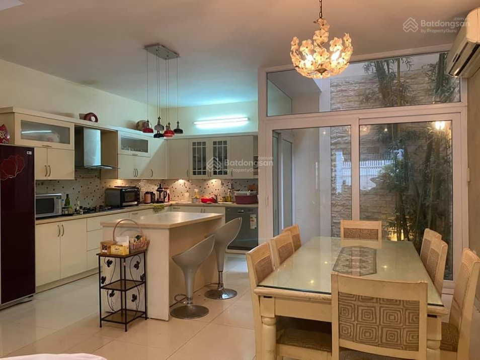 Bán nhà Hoàng Như Tiếp, Bồ Đề, Long Biên, 120m2 mặt tiền khủng - ô tô - ngõ thông 9.5tỷ