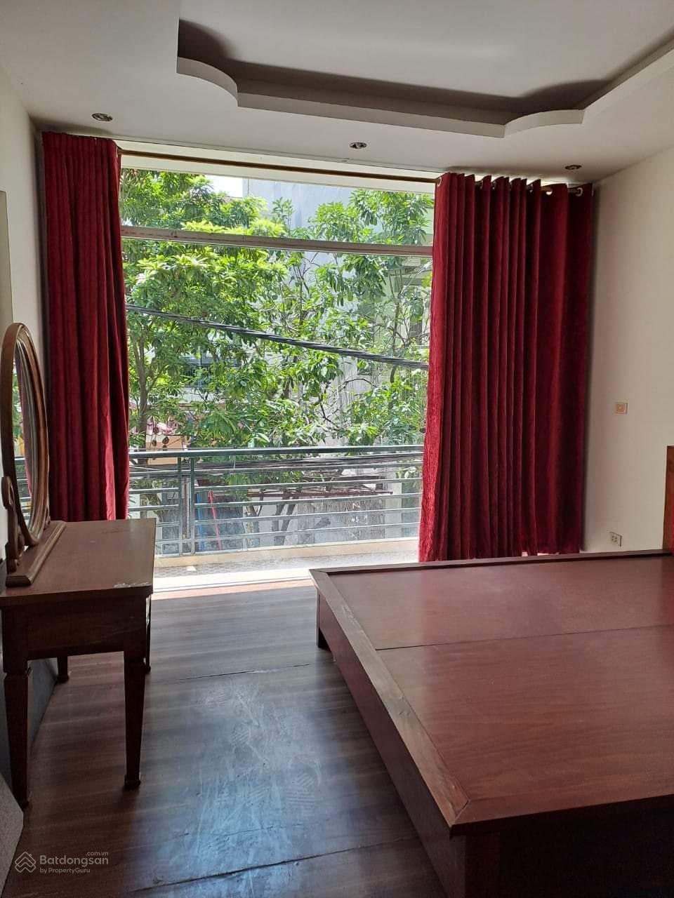 Chính chủ nhờ bán nhà Quận Hà Đông DT 48m2 2T MT 4,8m giá nhỉnh 3 tỷ