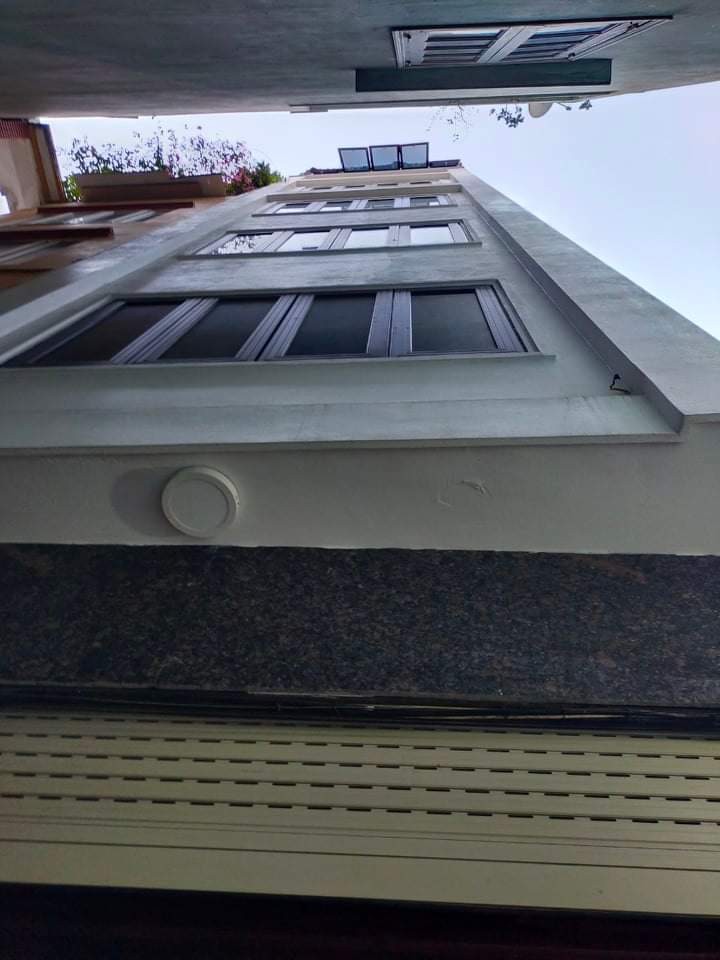 Siêu hiếm, Bán nhà có thang máy Trung Văn, Cạnh KDT Mộ Lao, Ô tô qua cửa 40m2 có 5T chưa đến 7 tỷ