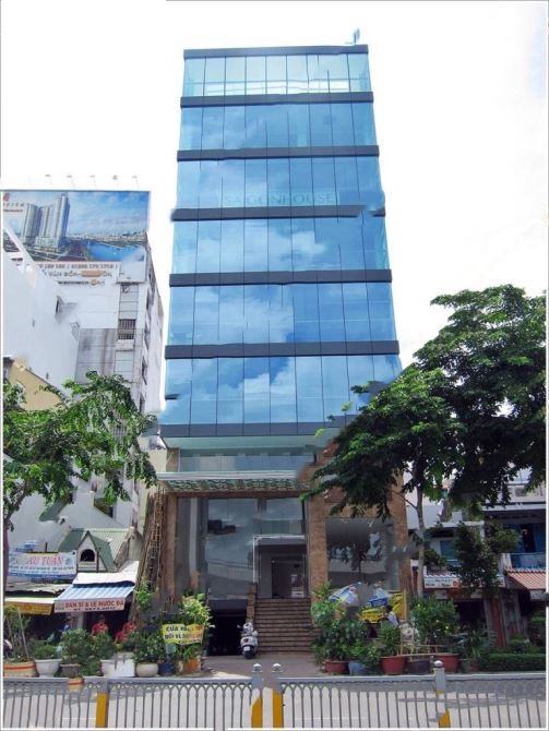 Bán gấp nhà mặt tiền Đông Du, Q.1 DT 5x25 vuông vức nở hậu 5,5m CN 125m2 giá 100 tỷ