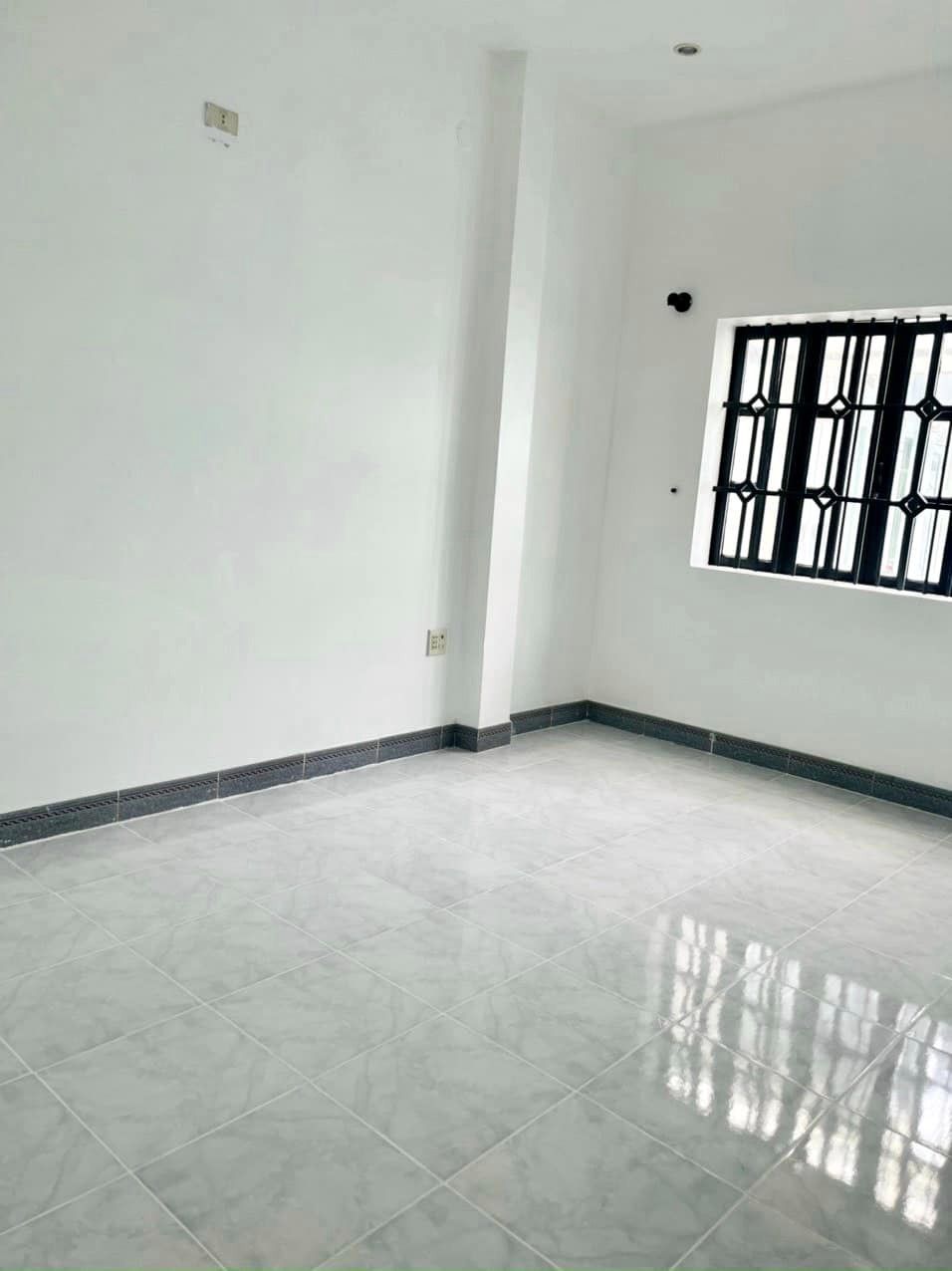 NHÀ BÁN GẤP QUẬN GÒ VẤP-DT 42M2-GIÁ 3.4 TỶ