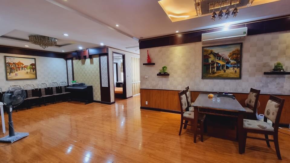 Bán chung cư 3 ngủ đường Phạm Hùng- Gần Đại học Quốc gia- Giá rẻ