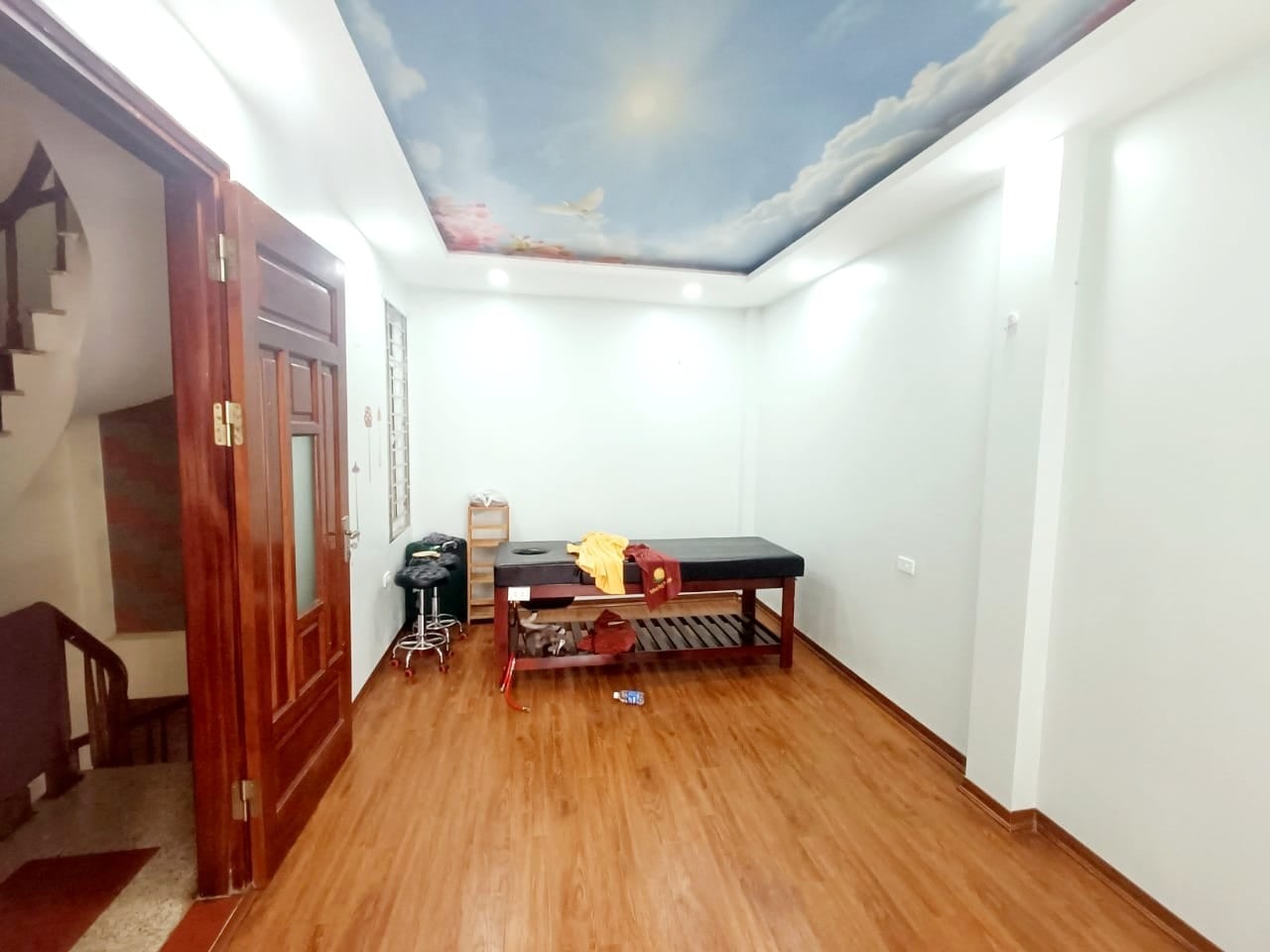 Bán nhà Phùng Khoang, 5 tầng, giá 4,x tỷ