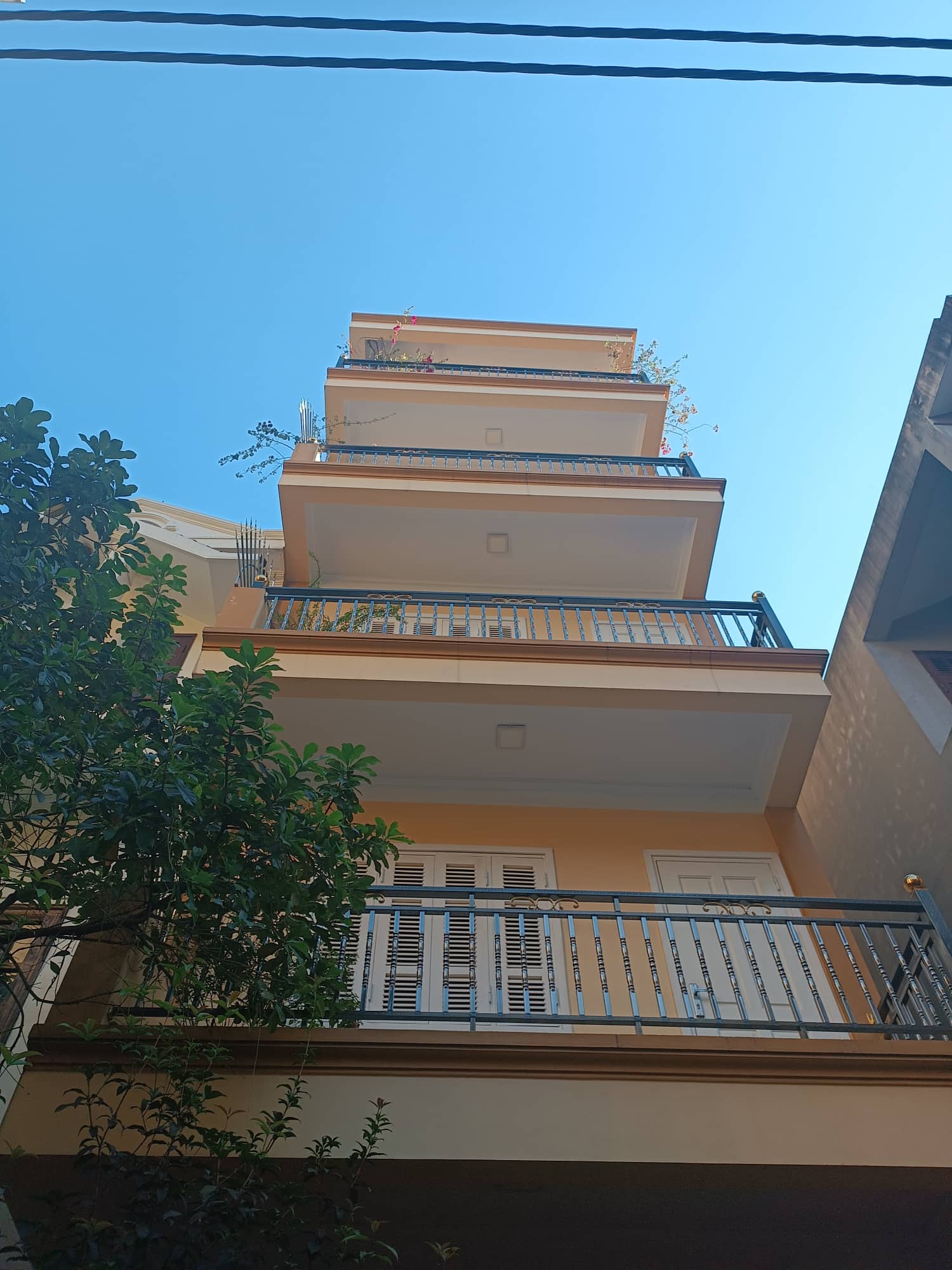 BÁN NHÀ NGÕ 55 HOÀNG HOA THÁM, BA ĐÌNH, NHÀ ĐẸP, FULL NỘI THẤT, Ở NGAY.